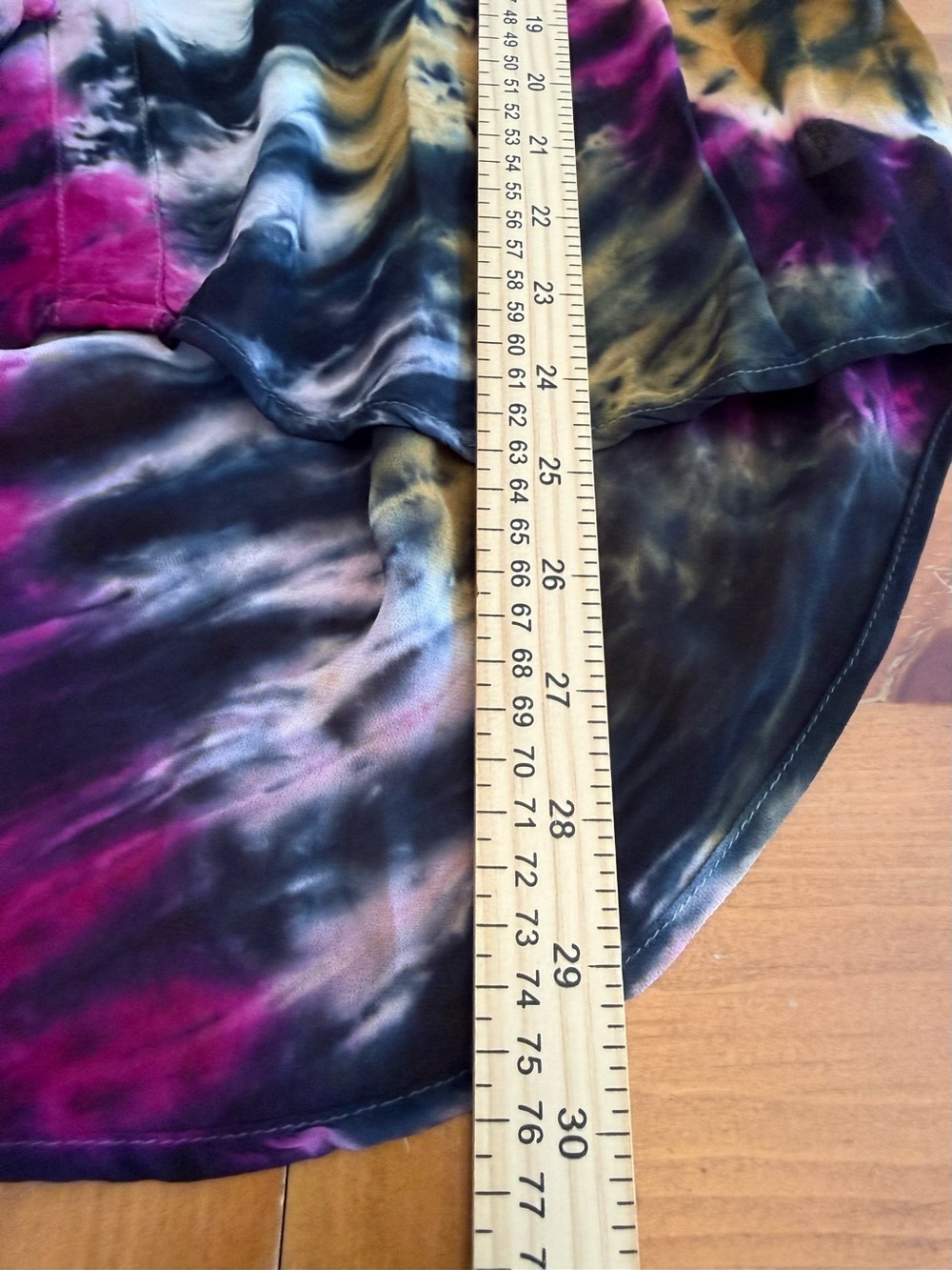 YFB Susan Tie Dye Long Sleeve Tunic Top M Multico Boho Artsy Flowy Resort Chic - Picture 9 of 9